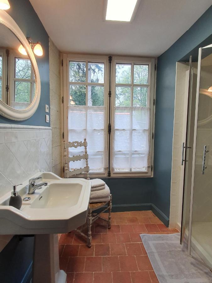 Bed and Breakfast Manoir Du Bellay Montreuil-Bellay Esterno foto