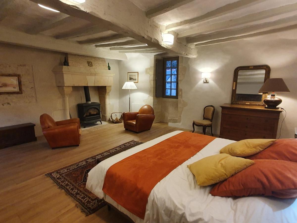 Bed and Breakfast Manoir Du Bellay Montreuil-Bellay Esterno foto