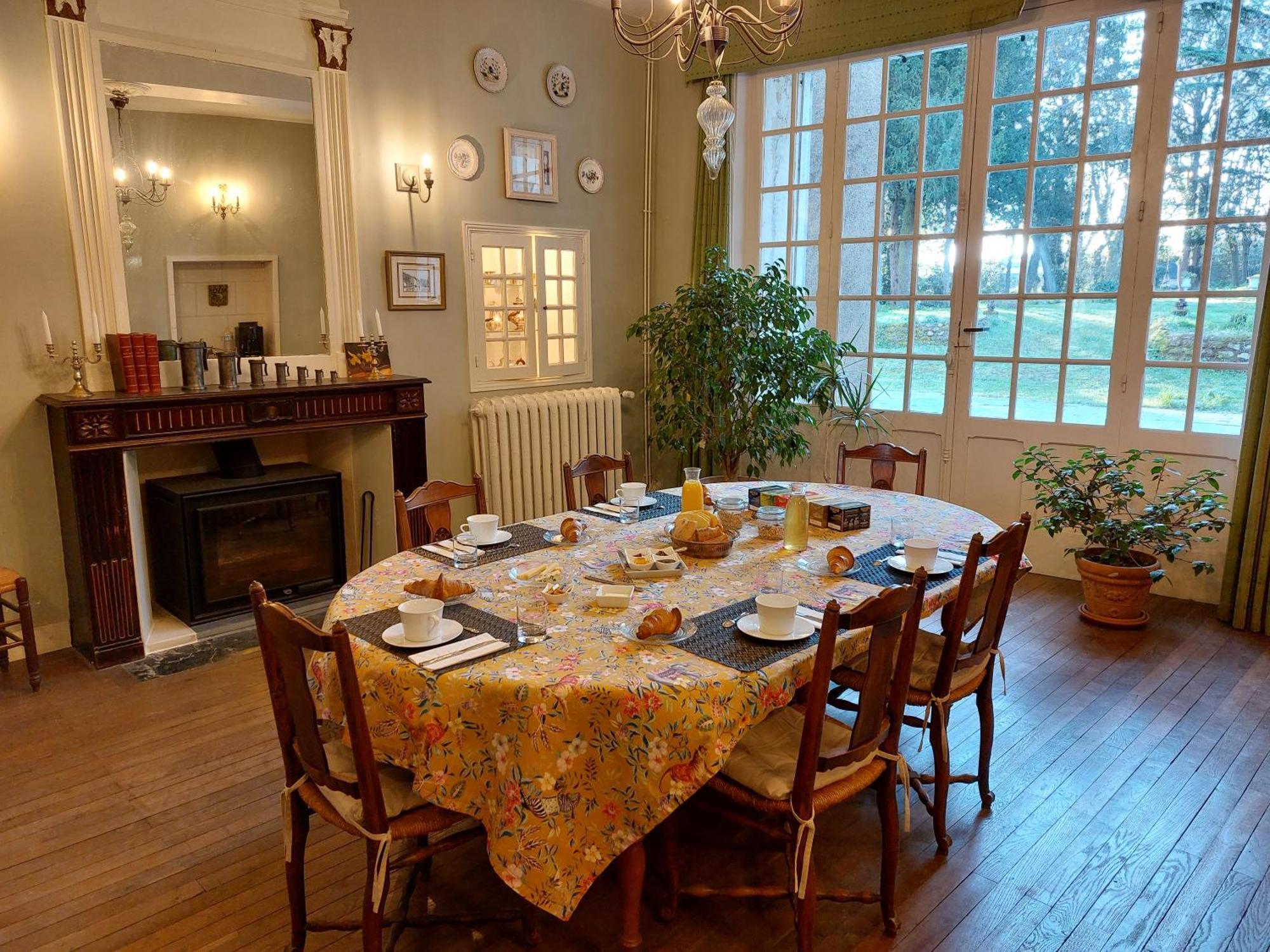 Bed and Breakfast Manoir Du Bellay Montreuil-Bellay Esterno foto