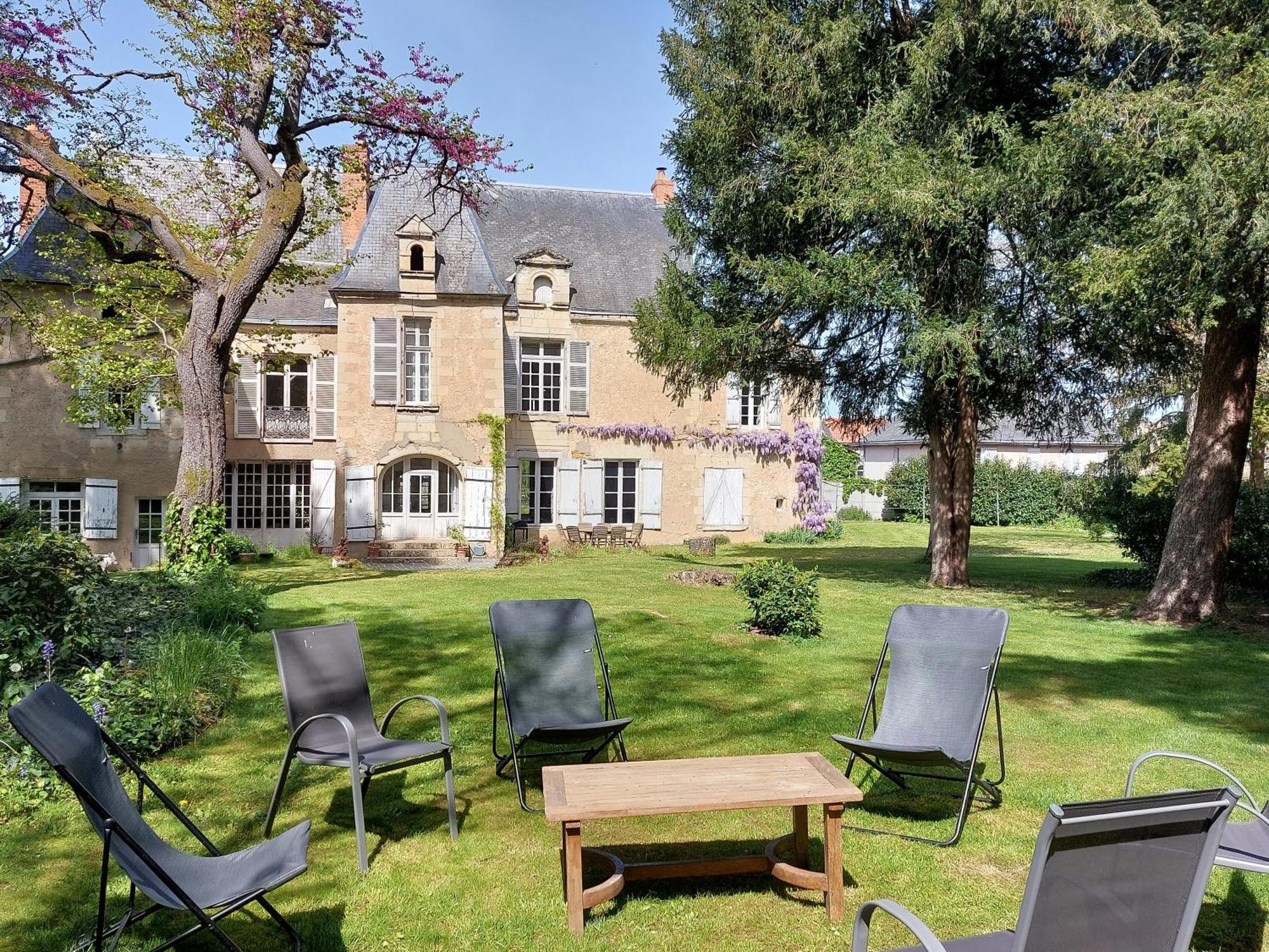 Bed and Breakfast Manoir Du Bellay Montreuil-Bellay Esterno foto